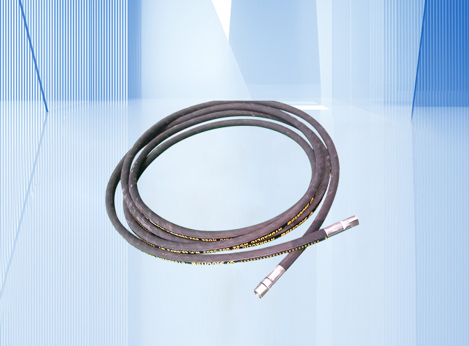 Hydraulic decoupling oil pipe