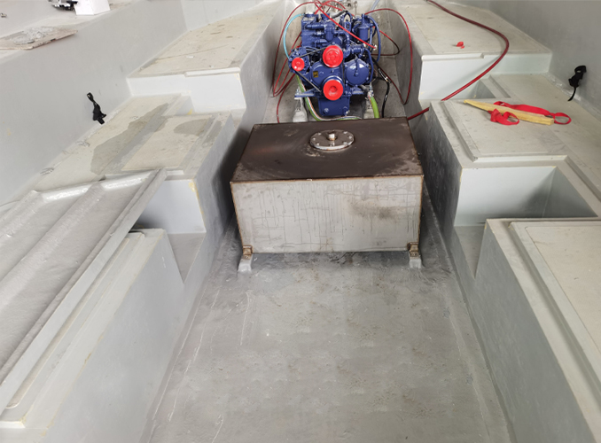 8.5 meter enclosed boat fuel tank